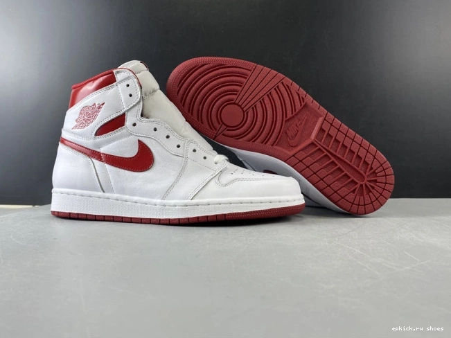 Cheap Air Jordan Red 555088-103 1 Retro Metallic (2017) 0724